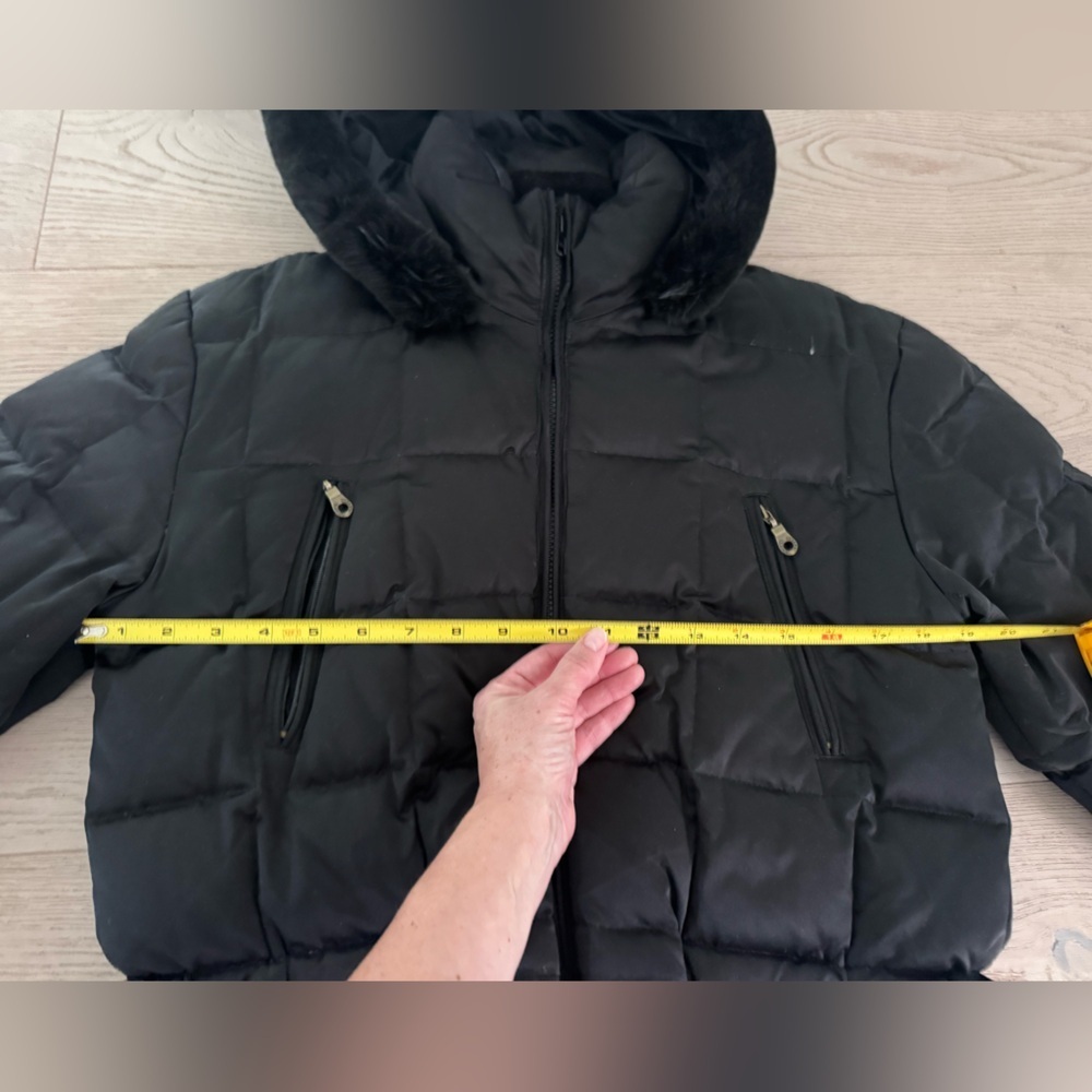 Larry Levine warm puffer jacket with faux fur trim on hood size S - Picture 10 of 10